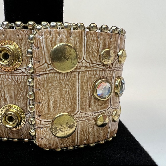Leather and Aurora Borealis Rhinestone Adjustable Cross Bracelet - Picture 4 of 5